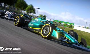 nærbilde av en F1 2022 bil som svinger