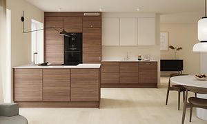 EPOQ Edge Walnut og Trend Warm White åpen kjøkkenløsning med integrerte hvitevarer