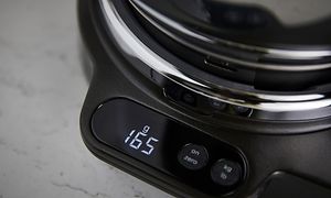 Digital vektmåling på en Kenwood kjøkkenmaskin