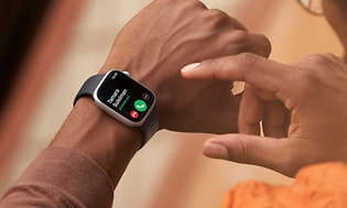 Apple-watch-series-on wrist