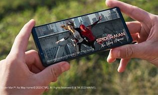 Visning av Xperia 1 V med Spider-Man-film