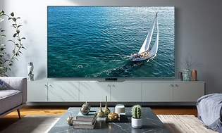 Stor Samsung-TV i en stue