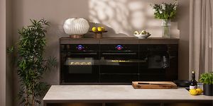 Bosch accent-line Carbon Black-stekeovner innebygget på kjøkken