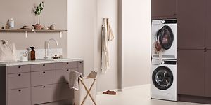 EPOQ - Vaskerom - Epoq beige vaskerom med integrert vaskemaskin og tørketrommel