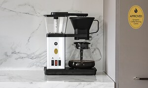 OBH Nordica Blooming coffee maker and ECBE-certified logo