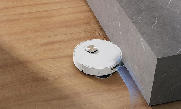 Dreame X40 Ultra uttrekkbar mopp og sidebørste